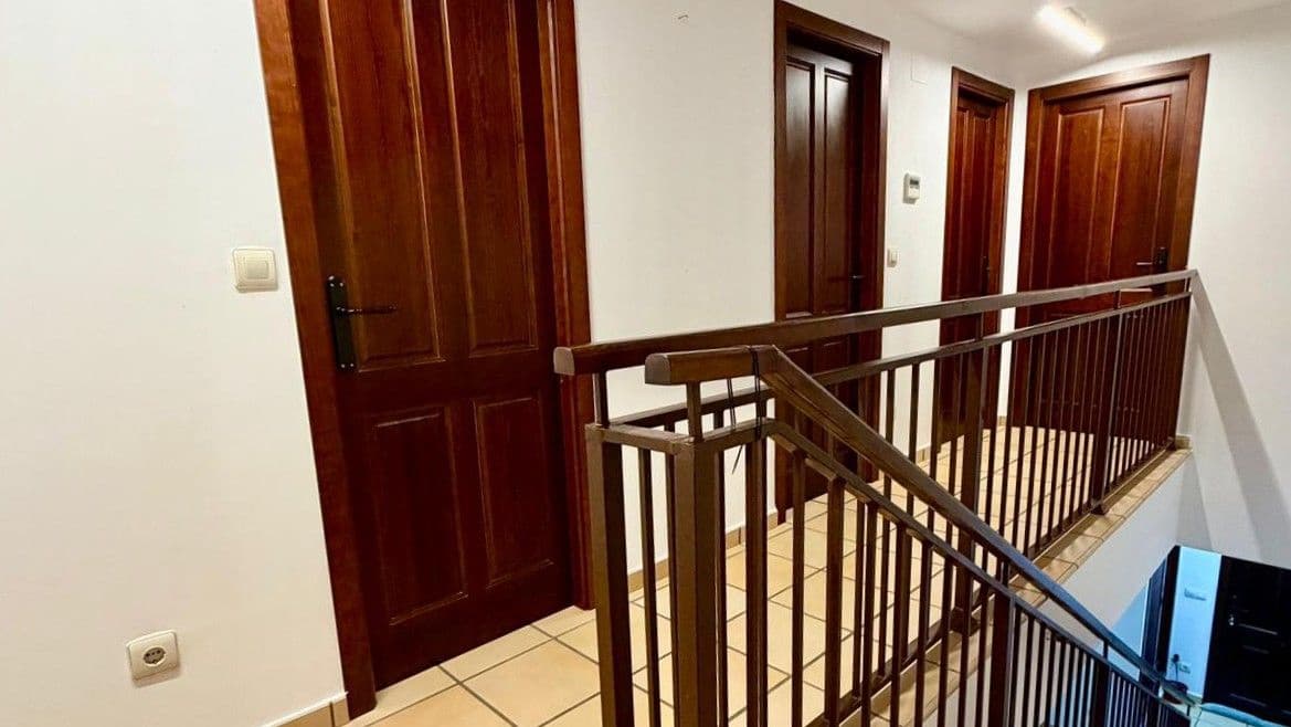 3 chambre Villa/Maison à vendre à Hacienda del Alamo avec piscine garage - 197 000 € (Ref: 9938585)