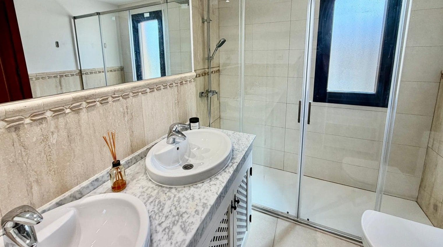 3 chambre Villa/Maison à vendre à Hacienda del Alamo avec piscine garage - 197 000 € (Ref: 9938585)