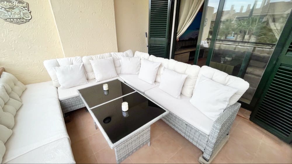 2 Zimmer Apartment zu verkaufen in Hacienda del Alamo mit Pool Garage - 157.950 € (Ref: 9950449)