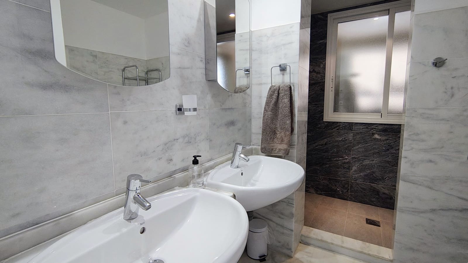 2 slaapkamer Appartement te koop in Hacienda del Alamo met zwembad garage - € 199.950 (Ref: 9981555)