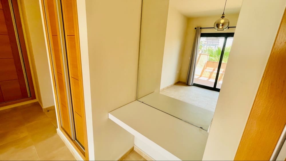 2 bedroom Apartment for sale in Hacienda del Alamo with pool garage - € 144,500 (Ref: 9983842)