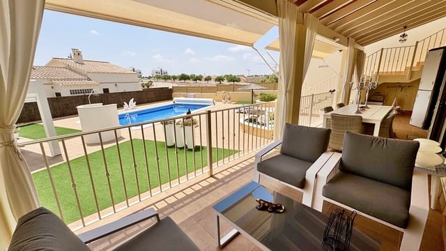 3 soverom Villa til salgs i Hacienda del Alamo, Fuente Alamo de Murcia med svømmebasseng garasje - € 595 000 (Ref: 9983848)