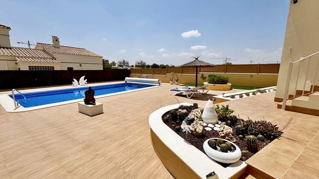 3 soverom Villa til salgs i Hacienda del Alamo, Fuente Alamo de Murcia med svømmebasseng garasje - € 595 000 (Ref: 9983848)