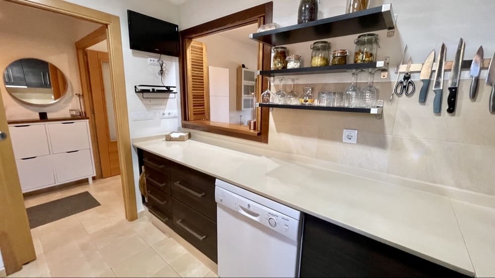 3 chambre Appartement à vendre à Hacienda del Alamo avec piscine garage - 189 950 € (Ref: 9985570)