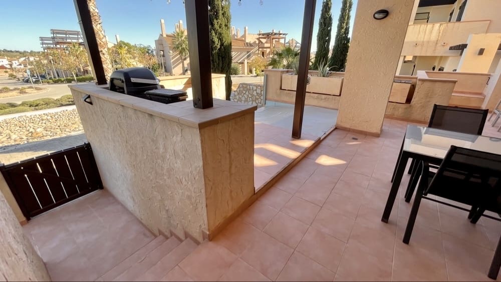 3 chambre Appartement à vendre à Hacienda del Alamo avec piscine garage - 189 950 € (Ref: 9985570)