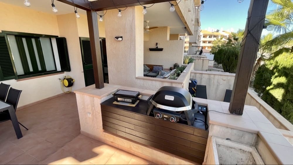 3 chambre Appartement à vendre à Hacienda del Alamo avec piscine garage - 189 950 € (Ref: 9985570)