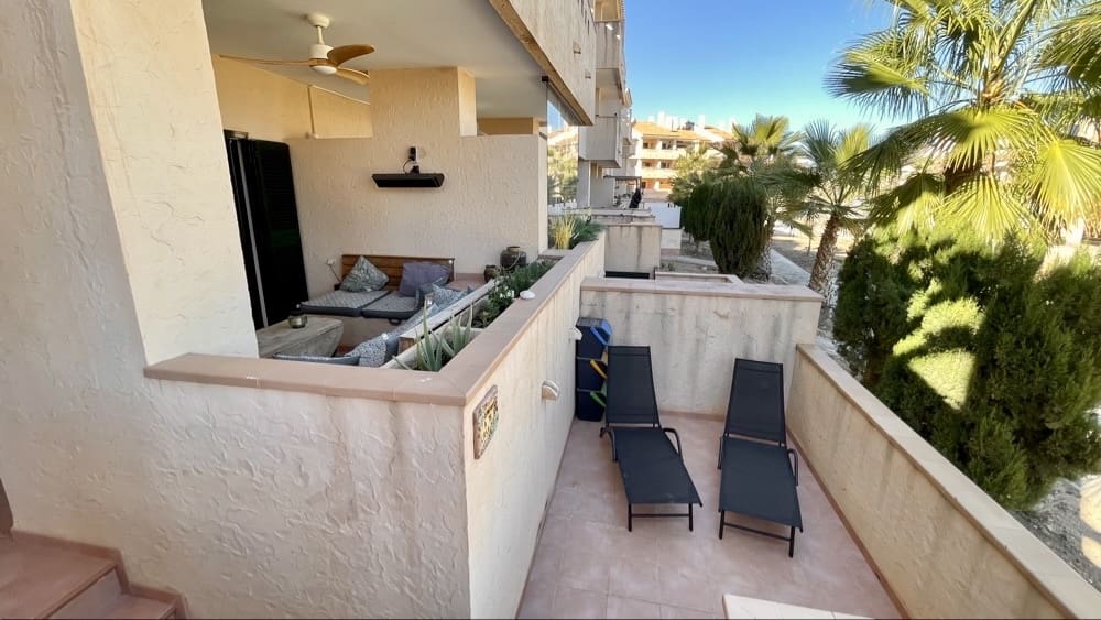 3 chambre Appartement à vendre à Hacienda del Alamo avec piscine garage - 189 950 € (Ref: 9985570)