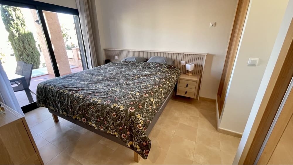 3 chambre Appartement à vendre à Hacienda del Alamo avec piscine garage - 189 950 € (Ref: 9985570)