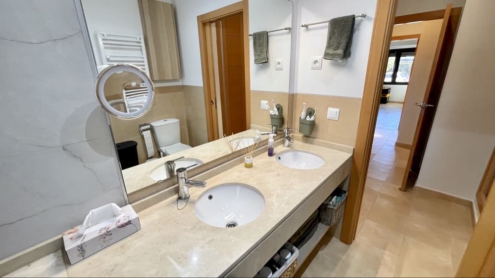 3 chambre Appartement à vendre à Hacienda del Alamo avec piscine garage - 189 950 € (Ref: 9985570)