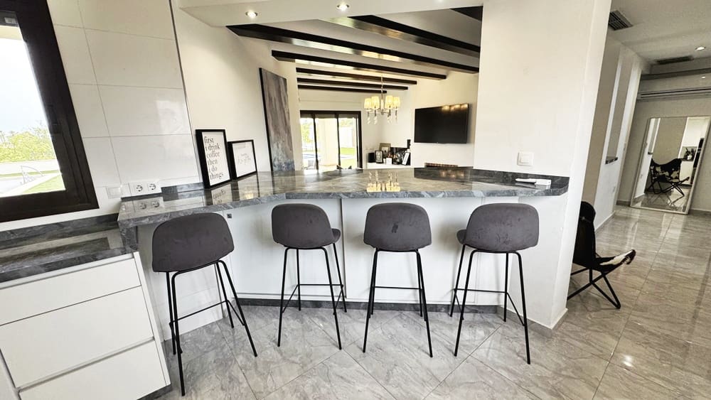 4 camera da letto Villa in vendita in Hacienda del Alamo con piscina garage - 695.000 € (Rif: 9997751)