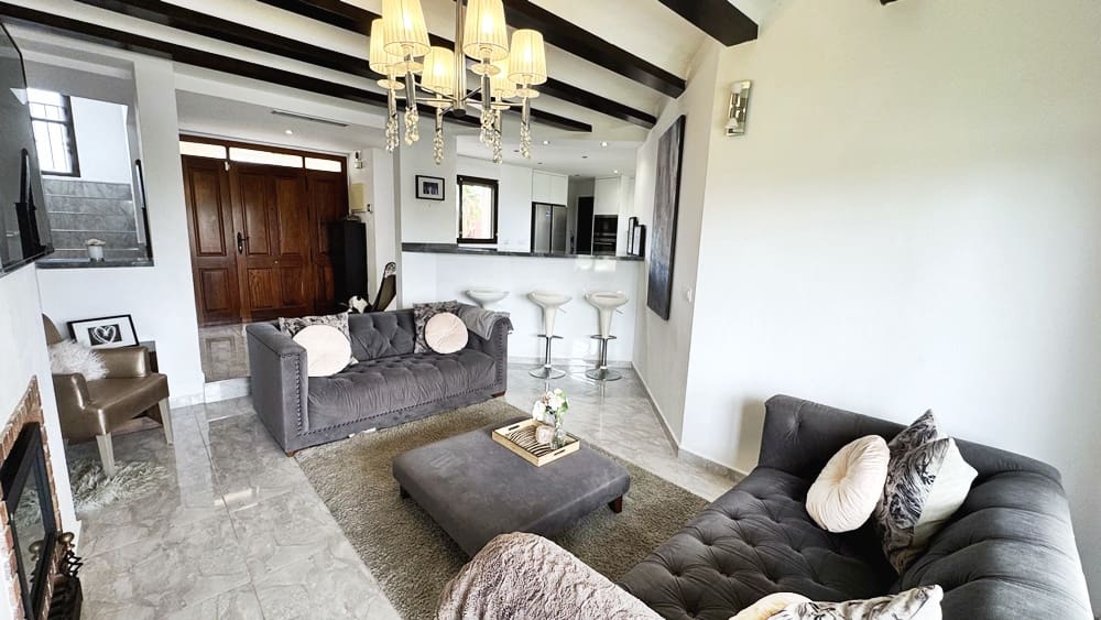 4 camera da letto Villa in vendita in Hacienda del Alamo con piscina garage - 695.000 € (Rif: 9997751)