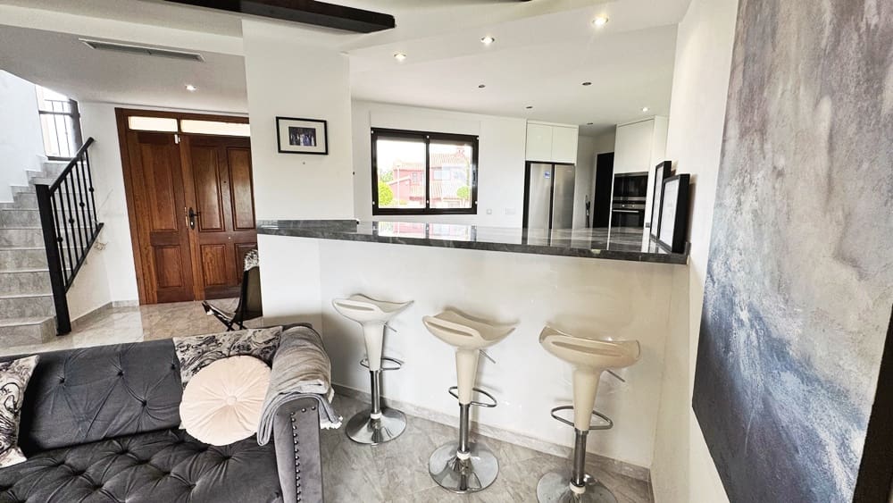 4 camera da letto Villa in vendita in Hacienda del Alamo con piscina garage - 695.000 € (Rif: 9997751)