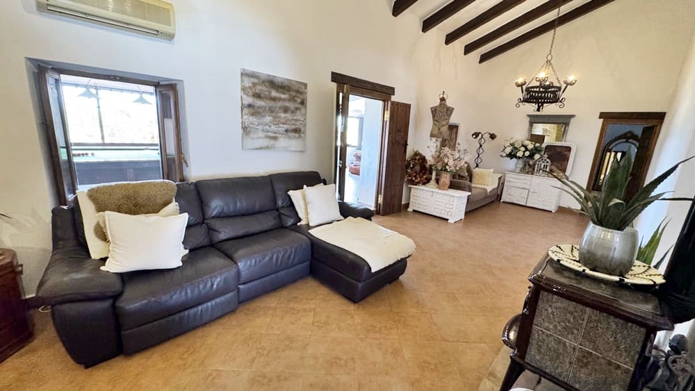 6 sovrum Finca/Hus på landet till salu i Los Canovas med pool garage - 465 000 € (Ref: 9999471)