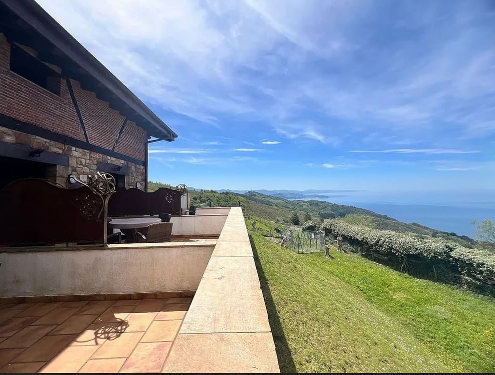 9 soveværelse Villa til salg i Donostia-San Sebastian - € 2.750.000 (Ref: 8905915)