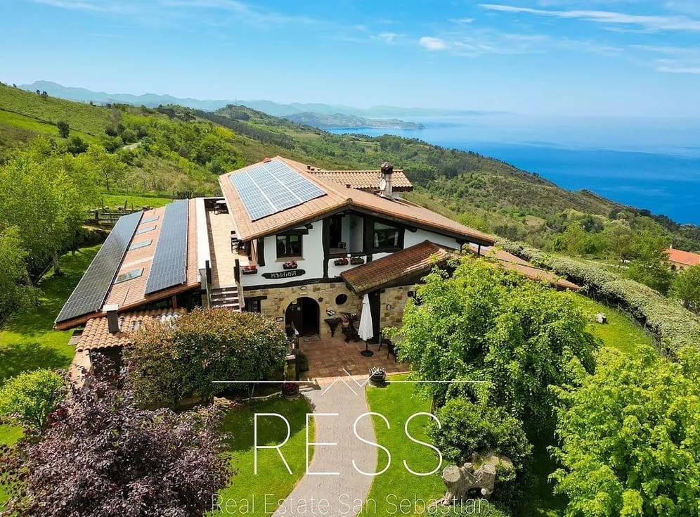 9 soveværelse Villa til salg i Donostia-San Sebastian - € 2.750.000 (Ref: 8905915)