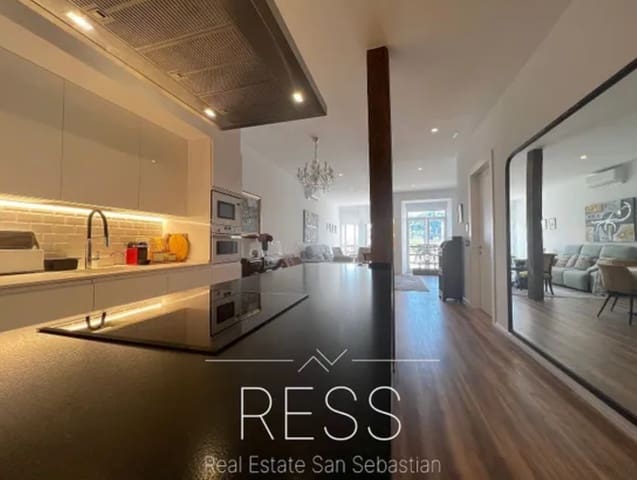 4 sovrum Lägenhet till salu i Donostia-San Sebastián - 2 100 000 € (Ref: 8906971)