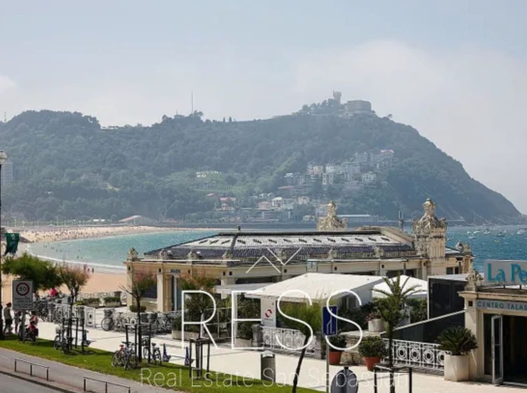 3 soveværelse Lejlighed til salg i Donostia-San Sebastian med garage - € 1.550.000 (Ref: 8906972)