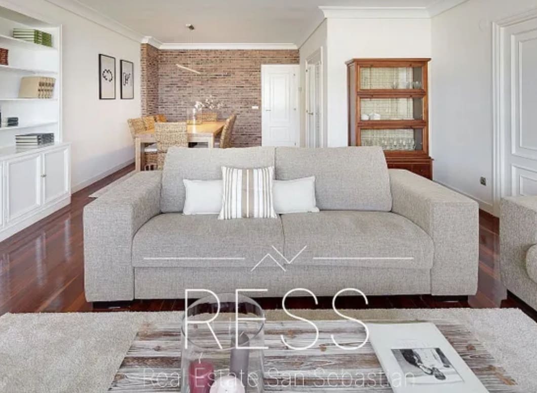 3 soveværelse Lejlighed til salg i Donostia-San Sebastian med garage - € 1.550.000 (Ref: 8906972)