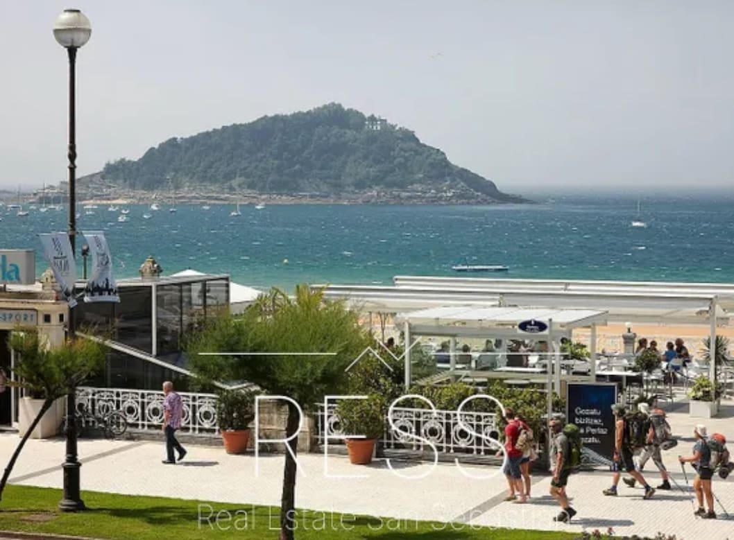 3 soveværelse Lejlighed til salg i Donostia-San Sebastian med garage - € 1.550.000 (Ref: 8906972)