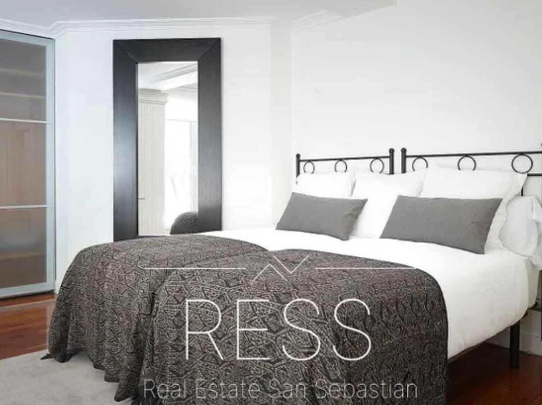 3 soveværelse Lejlighed til salg i Donostia-San Sebastian med garage - € 1.550.000 (Ref: 8906972)