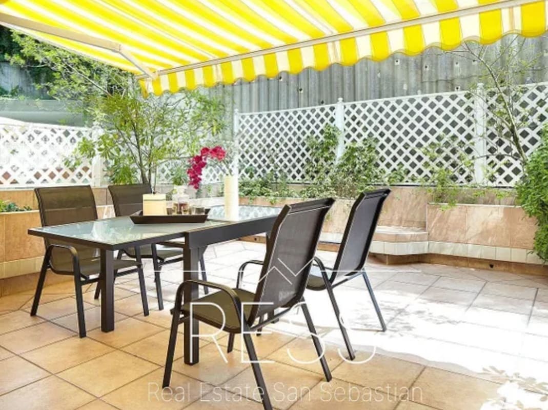 3 soveværelse Lejlighed til salg i Donostia-San Sebastian med garage - € 1.550.000 (Ref: 8906972)