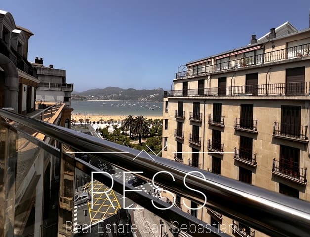 5 soveværelse Lejlighed til salg i Donostia-San Sebastián - € 1.600.000 (Ref: 9164796)