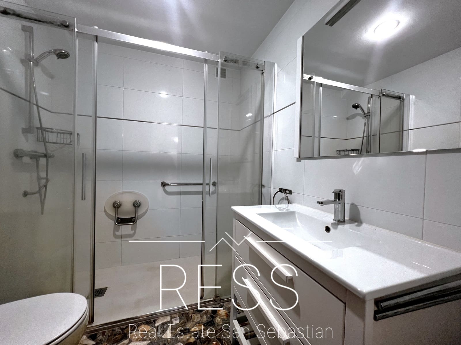 4 quarto Apartamento para venda em Donostia-San Sebastian - 875 000 € (Ref: 9168202)