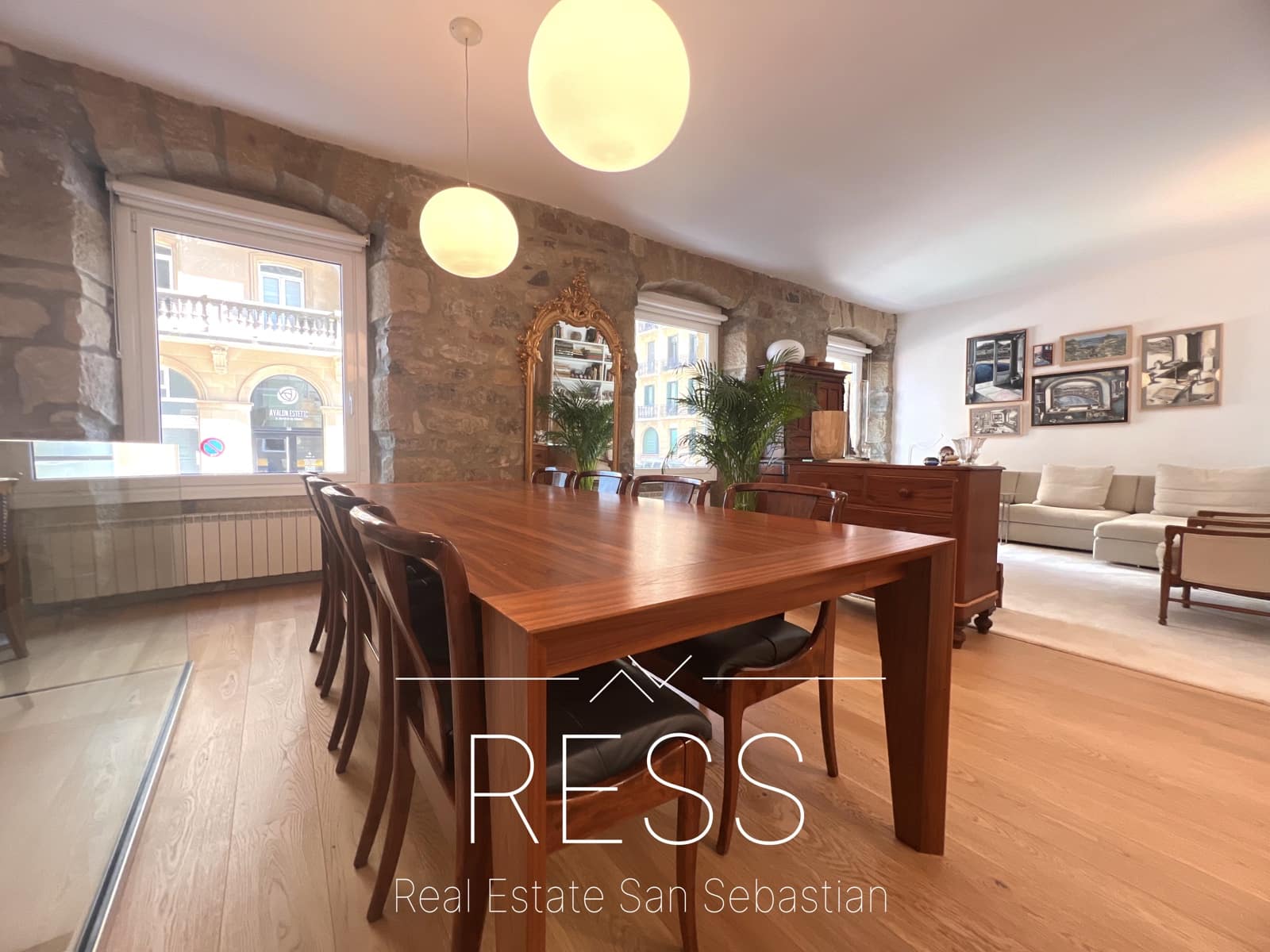 3 soveværelse Lejlighed til salg i Donostia-San Sebastian - € 700.000 (Ref: 9360750)