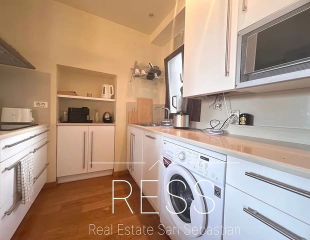 2 sypialnia Mieszkanie na sprzedaż w Donostia-San Sebastián - 845 000 € (Ref: 9797705)