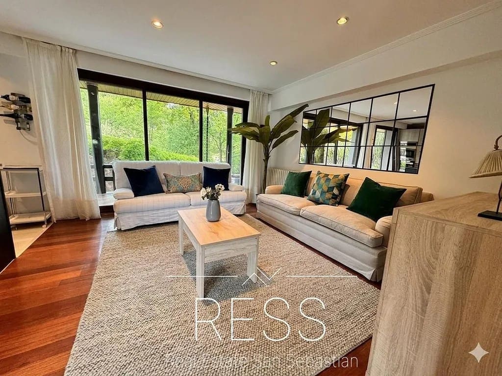 8 sovrum Villa till salu i Hondarribia med pool - 1 680 000 € (Ref: 9797768)