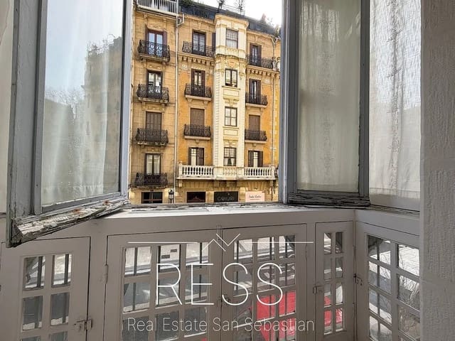 4 sovrum Lägenhet till salu i Donostia-San Sebastián - 1 049 999 € (Ref: 9798007)