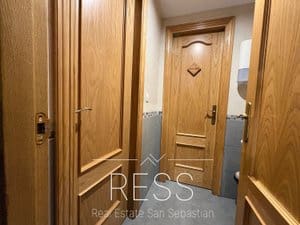 Local en Donostia-San Sebastián en venta - 619.999 € (Ref: 9807535)