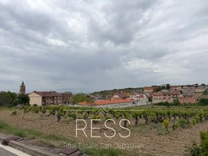 Apartamento de 4 habitaciones en Lanciego en venta - 120.000 € (Ref: 9807537)