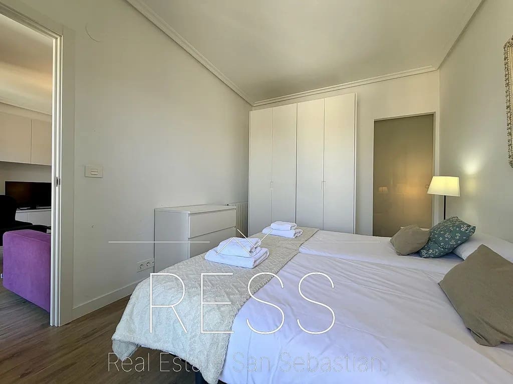 2 bedroom Flat for sale in Donostia-San Sebastian - € 794,997 (Ref: 9814667)