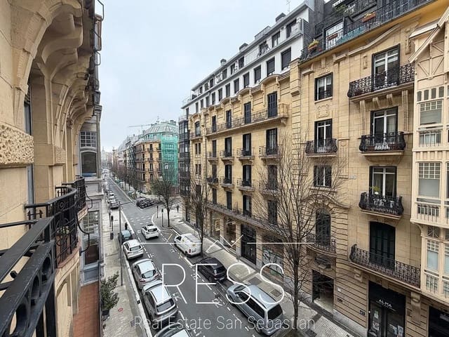 1 makuuhuone Asunto myytävänä paikassa Donostia-San Sebastián - 450 000 € (Ref: 9814672)