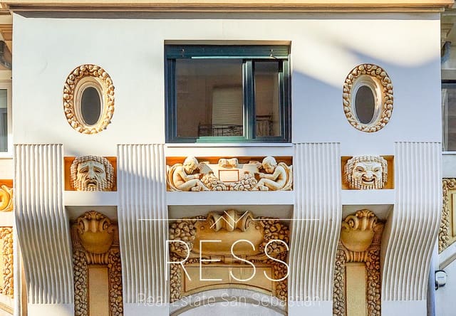 3 sovrum Lägenhet till salu i Donostia-San Sebastián - 940 000 € (Ref: 9965992)