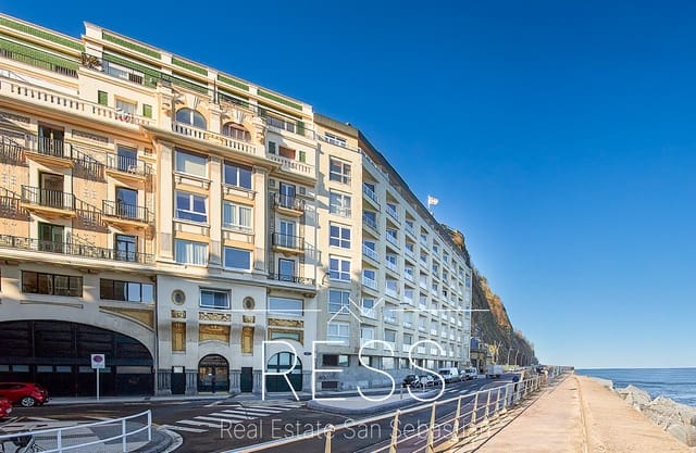 3 sovrum Lägenhet till salu i Donostia-San Sebastián - 940 000 € (Ref: 9965992)