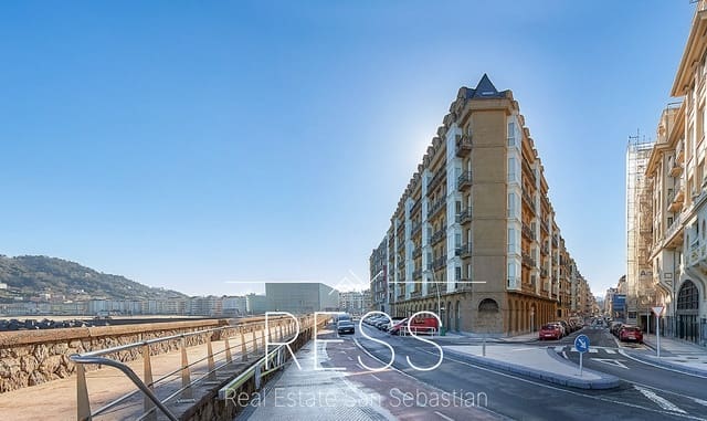3 sovrum Lägenhet till salu i Donostia-San Sebastián - 940 000 € (Ref: 9965992)