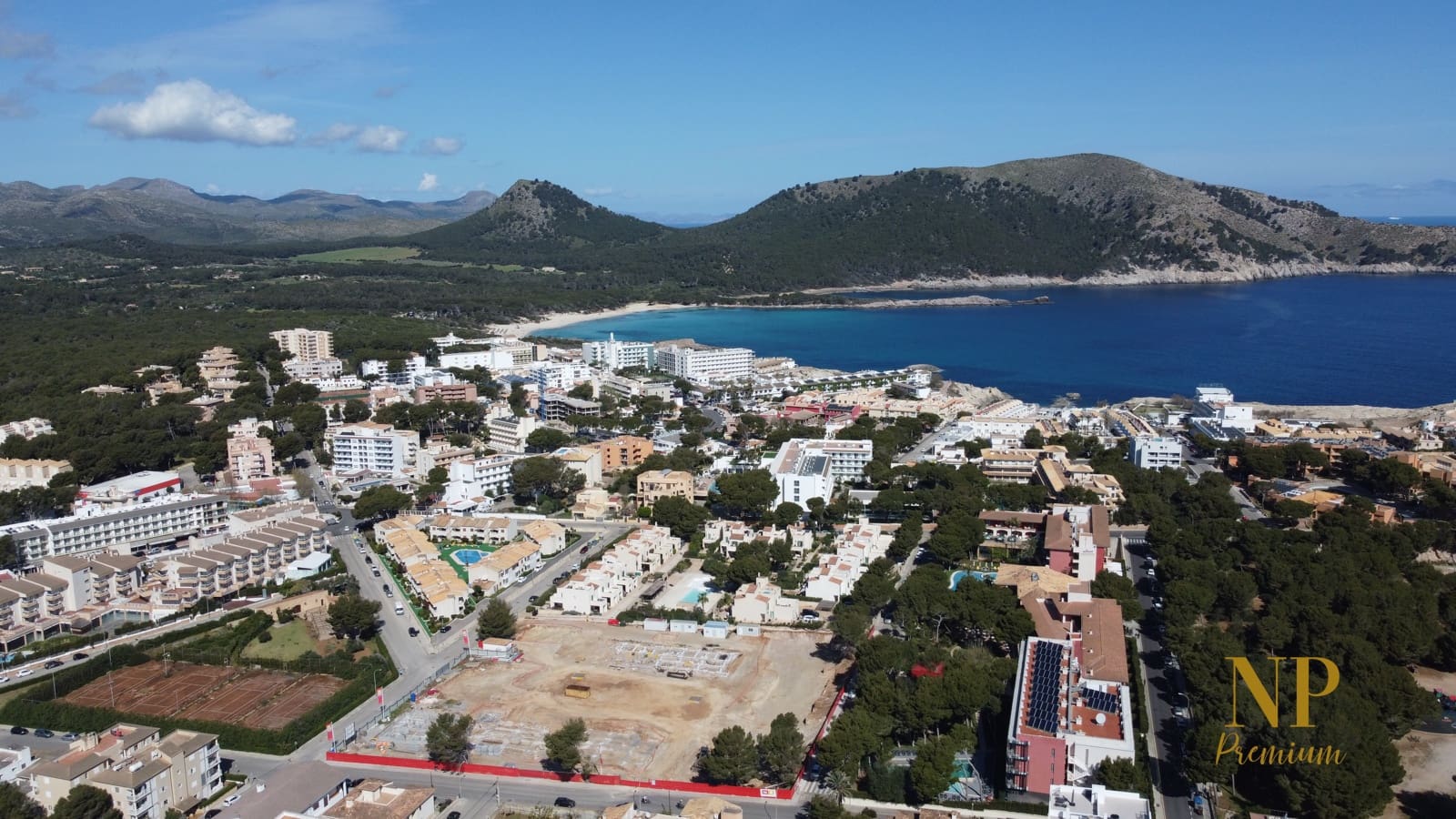 3 soverom Villa til salgs i Cala Ratjada - € 905 000 (Ref: 7479297)