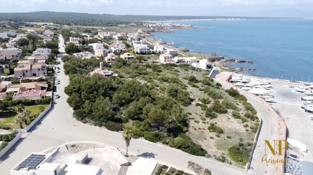 Grunde uden byggetilladelser til salg i Colonia de Sant Pere / Colonia de San Pedro, Artà - € 2.750.000 (Ref: 7792107)