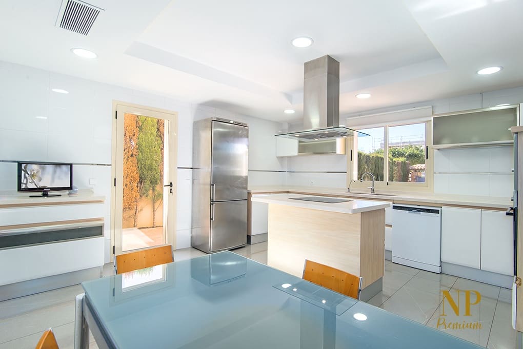 4 soveværelse Villa til salg i Puig de Ros - € 1.430.000 (Ref: 8228555)