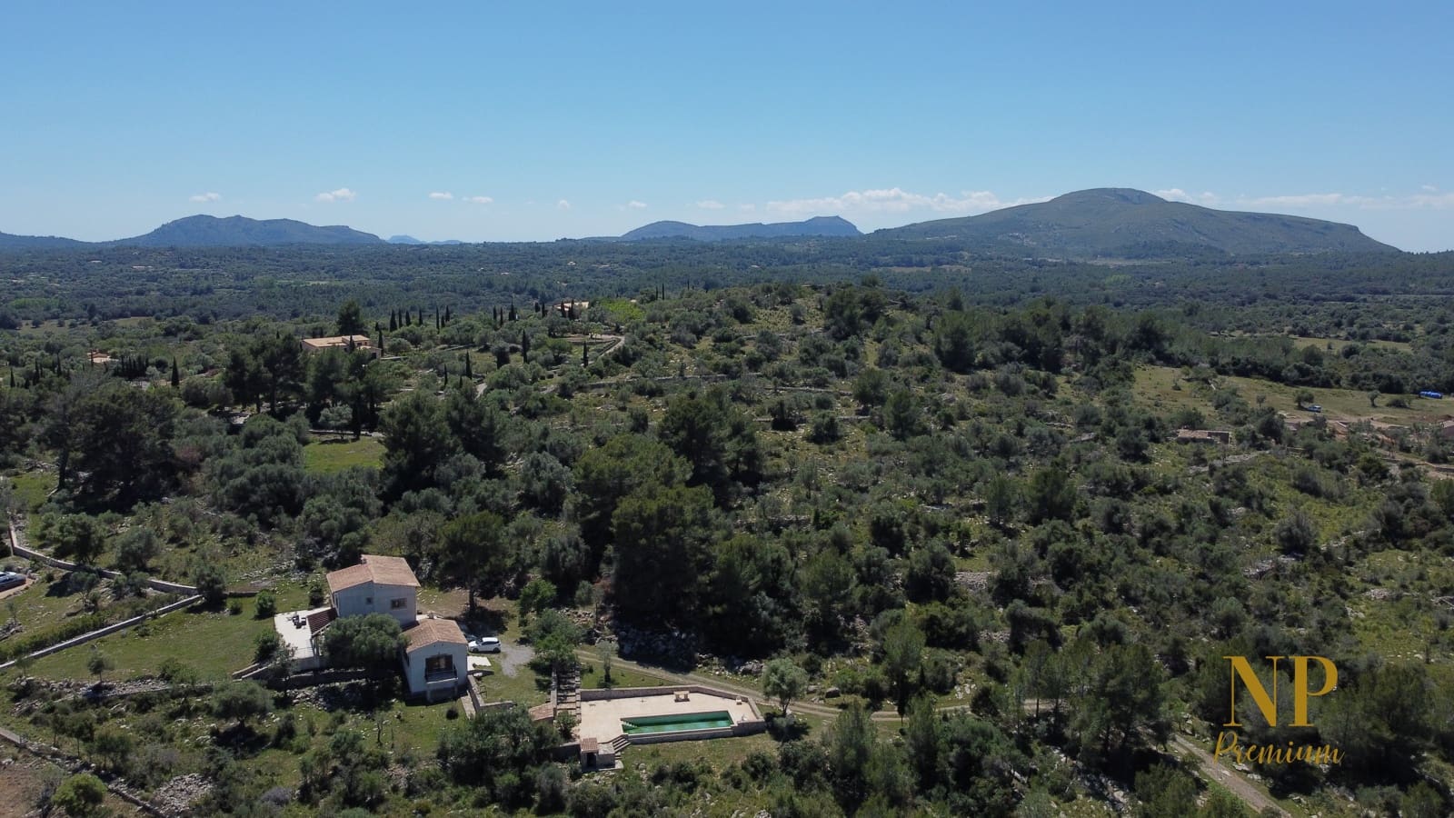 4 bedroom Finca/Country House for sale in Arta - € 1,675,000 (Ref: 8558269)