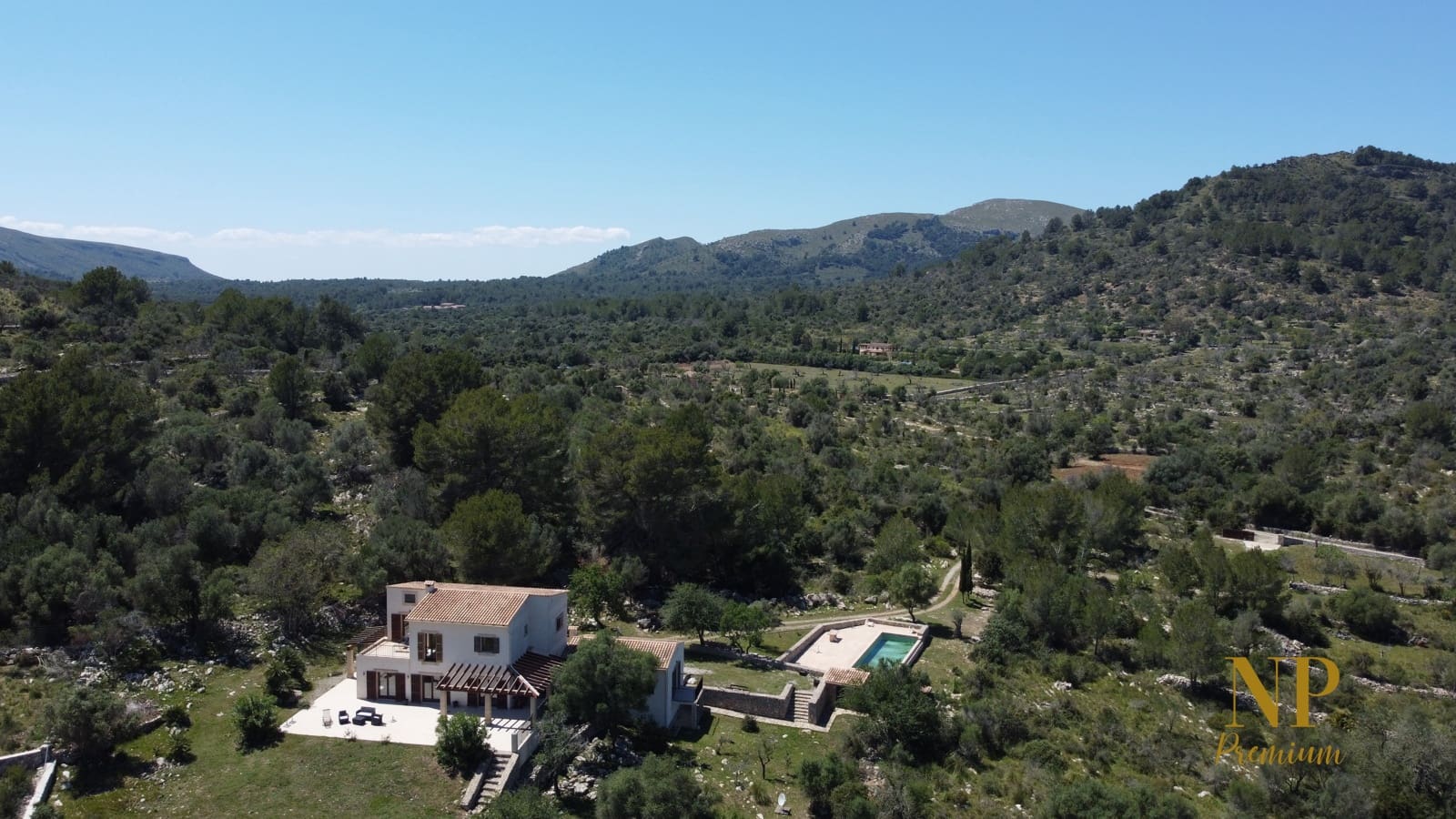 4 bedroom Finca/Country House for sale in Arta - € 1,675,000 (Ref: 8558269)