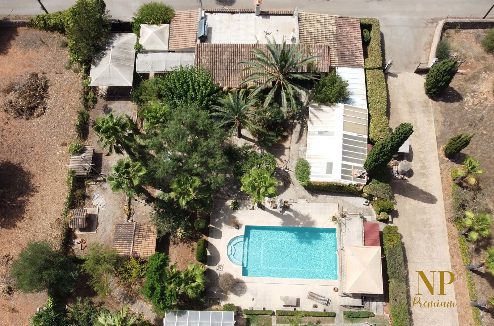 5 bedroom Finca/Country House for sale in Llucmajor - € 1,350,000 (Ref: 8710455)