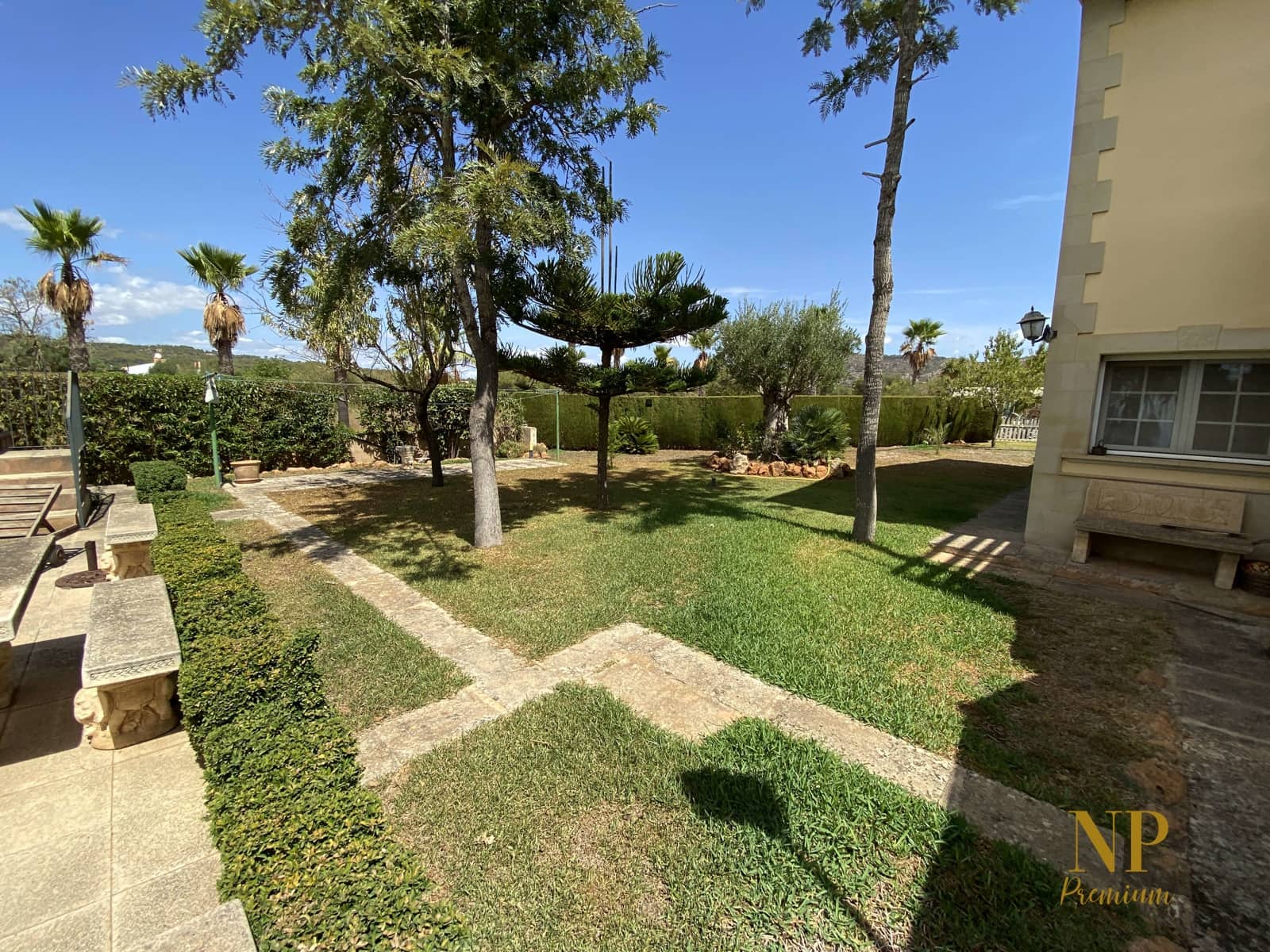 5 bedroom Finca/Country House for sale in Llucmajor - € 1,350,000 (Ref: 8710455)