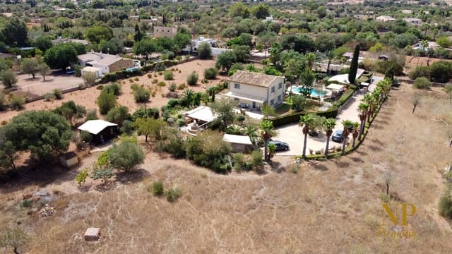 5 soveværelse Finca/Landehus til salg i Llucmajor - € 1.350.000 (Ref: 8710455)