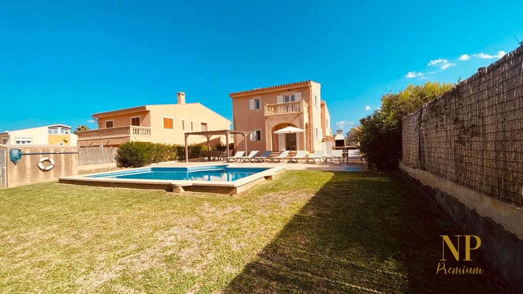 4 soveværelse Villa til salg i Colonia de Sant Pere / Colonia de San Pedro - € 1.550.000 (Ref: 8861304)