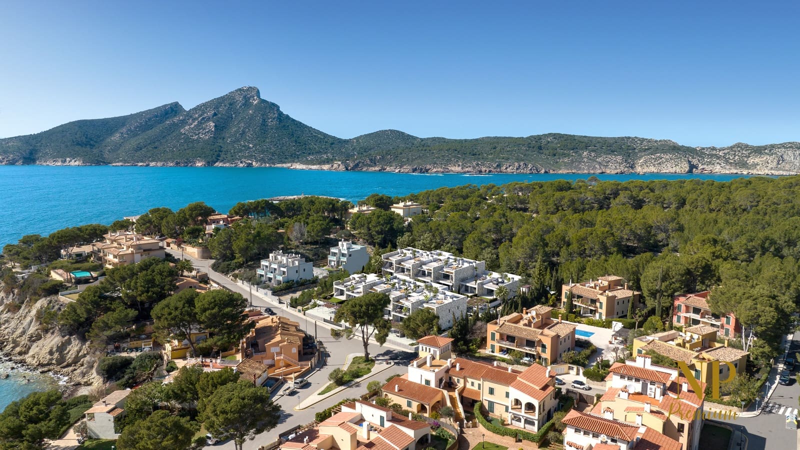 3 soveværelse Lejlighed til salg i Sant Elm - € 725.000 (Ref: 9066816)