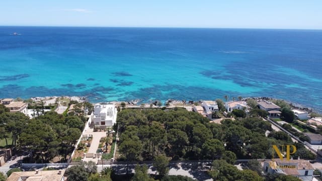 Mark till salu i Cala Ratjada, Capdepera - 2 250 000 € (Ref: 9400187)