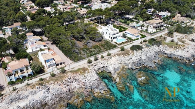 Mark till salu i Cala Ratjada - 2 250 000 € (Ref: 9400187)